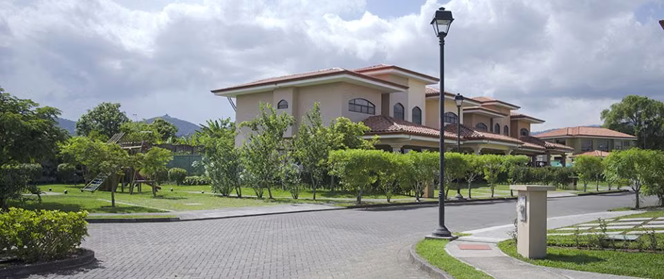 VENTA DEL LOTE EN CARTAGO- GUADALUPE, EN CONDOMINIO