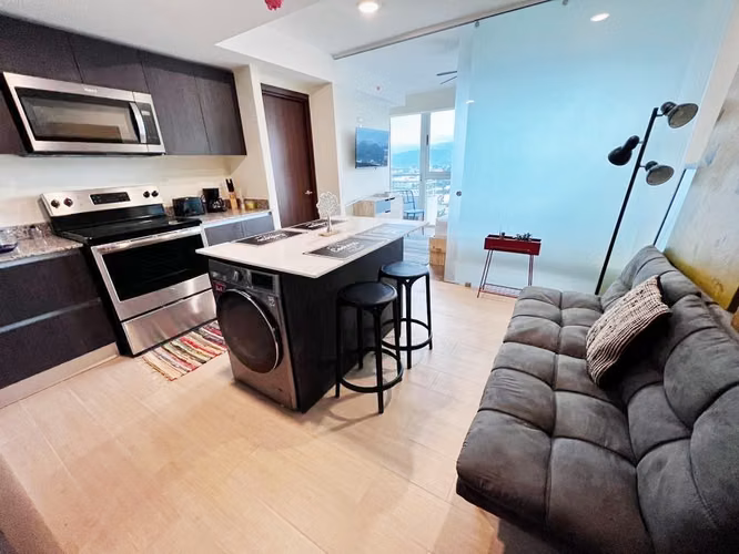 VENTA DE APARTAMENTO TIPO ESTUDIO ( con división ) en los Yoses - Imagen 3