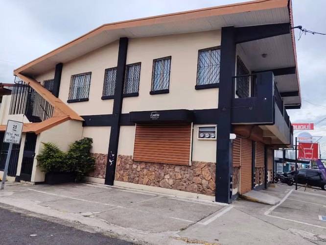 ROHRMOSER -LOCAL COMERCIAL ESQUINERO FRENTE A ANTOJITOS