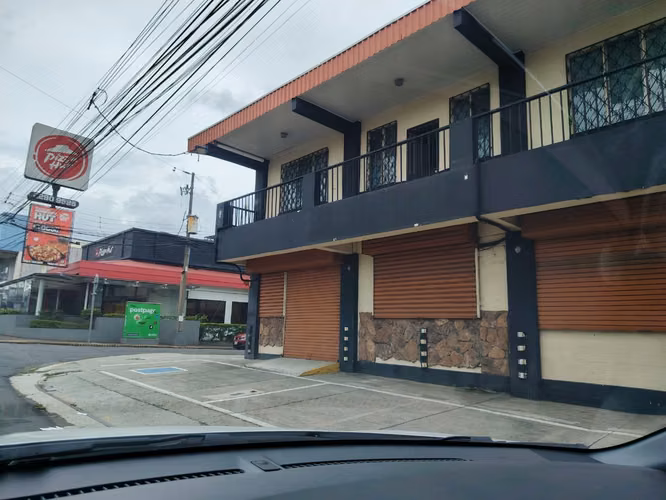ROHRMOSER -LOCAL COMERCIAL ESQUINERO FRENTE A ANTOJITOS - Imagen 2
