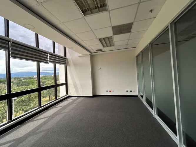 Forum I Oficinas disponibles