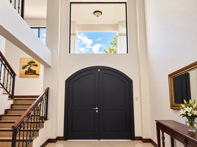 Venta Casa 4 Hab en Valle del Sol, Santa Ana — 400 m² construcción - Imagen 8
