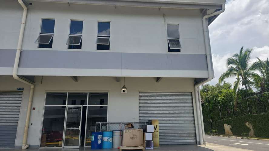 Brasil- Ofibodega- 210mt + 214mt de mezzanine- Oficinas - Imagen 8