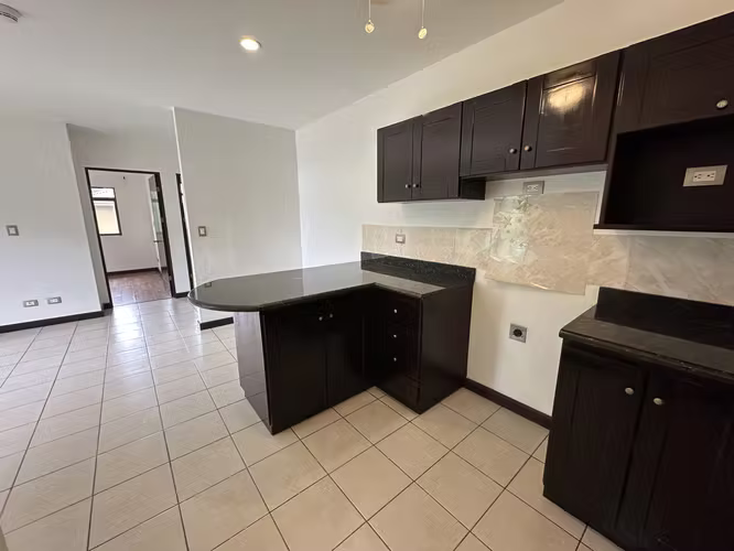 Apartamento en Ciudad Colón - Imagen 7