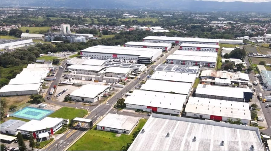 ALQUILA BODEGA EN EL COYOL DE ALAJUELA USO INDUSTRIAL 4.800 m2