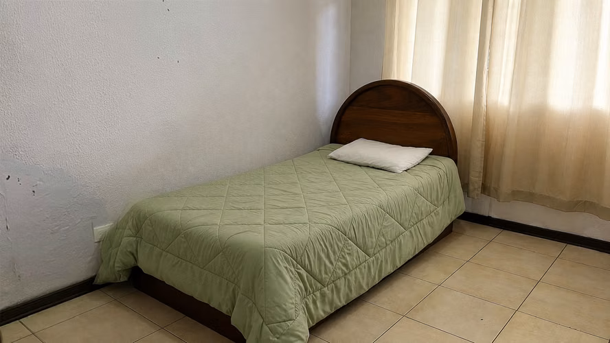 Se vende apartamento en Sabanilla, Montes de Oca - Imagen 12
