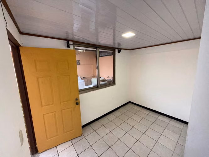 *ALQUILER DE APARTAMENTO DE DOS HABITACIONES EN SAN JOSE ROHMORSER*