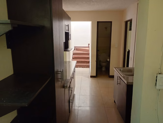 142632 / Alquiler / Los Yoses / 4 habitaciones / Jardín / Garaje - Imagen 7