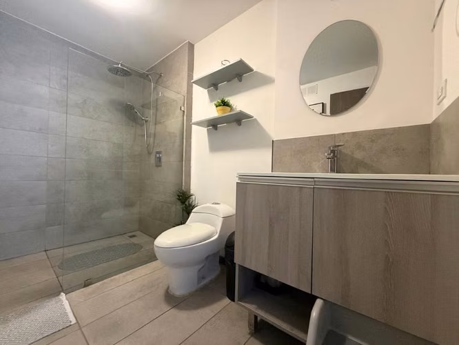 ALQUILER DE APARTAMENTO EN CONDOMINIO EN ESCAZÚ