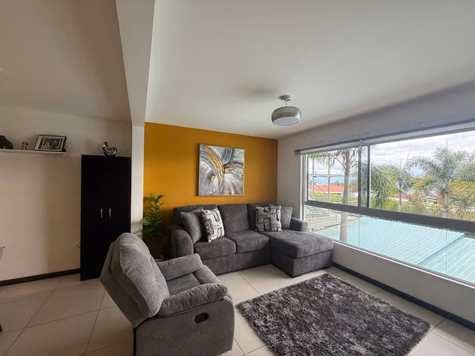 ALQUILER DE APARTAMENTO EN CONDOMINIO EN ESCAZÚ