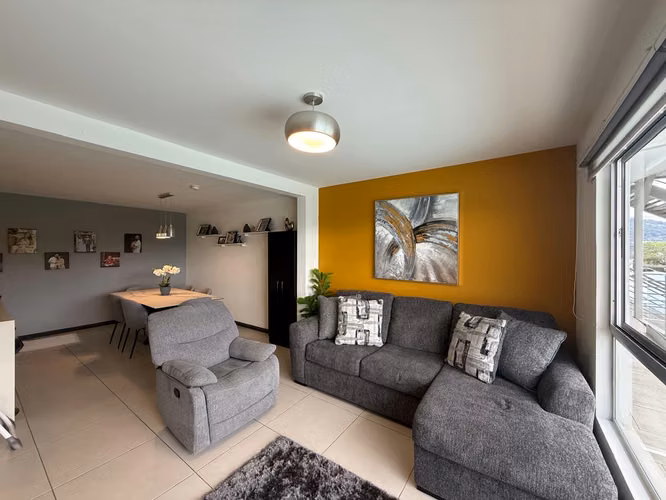 ALQUILER DE APARTAMENTO EN CONDOMINIO EN ESCAZÚ