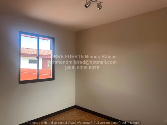 Casa en venta. Condominio Puebla Real, San Pablo de Heredia. Terraza | Vista a las montañas |