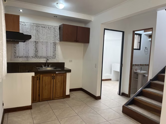 Alquilo apartamento 70m2, en Residencial Aries, San Francisco. Incluye internet - Imagen 4