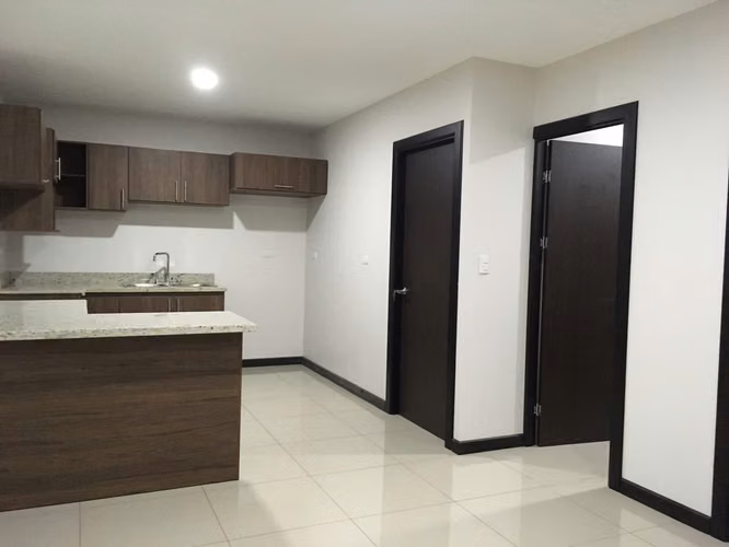 Alquiler de apartamento 2 habitaciones en segunda planta, San Joaquin de Heredia - Imagen 7