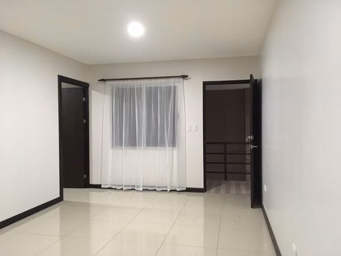 Alquiler de apartamento 2 habitaciones en segunda planta, San Joaquin de Heredia - Imagen 15