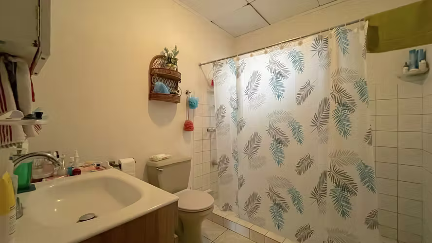 Casa en venta en Escazu con lote esquinero de 352 m² - Imagen 16