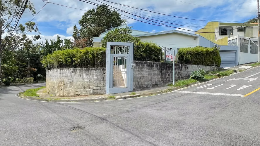 Lote esquinero doble frente 352 m² en residencial, San Rafael de Escazú - Imagen 2