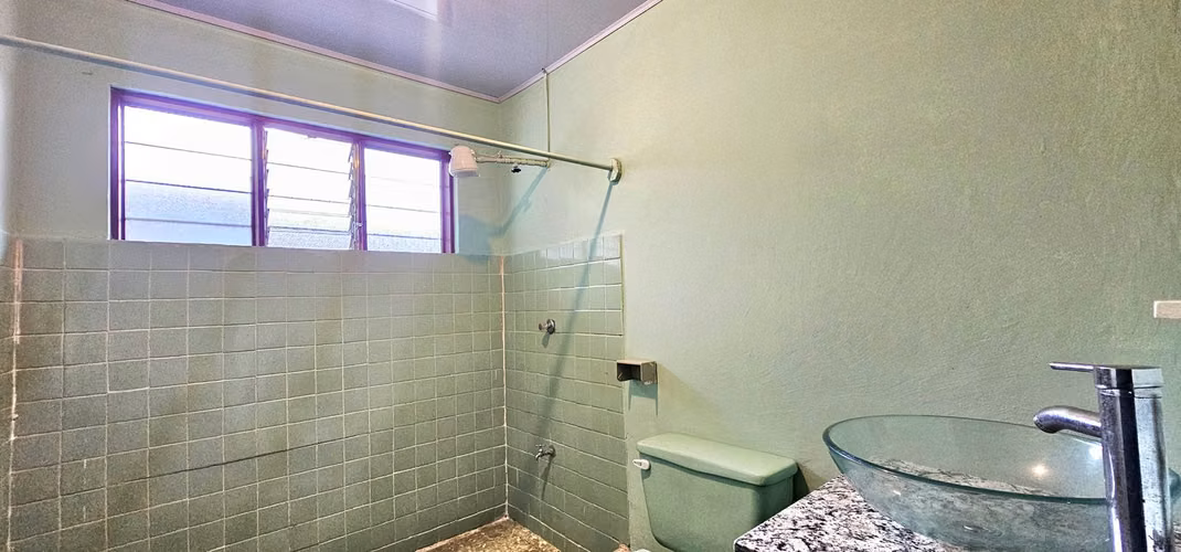 Venta de Casas en Moravia LAS AMERICAS Amplia Zona Verde. - Imagen 16