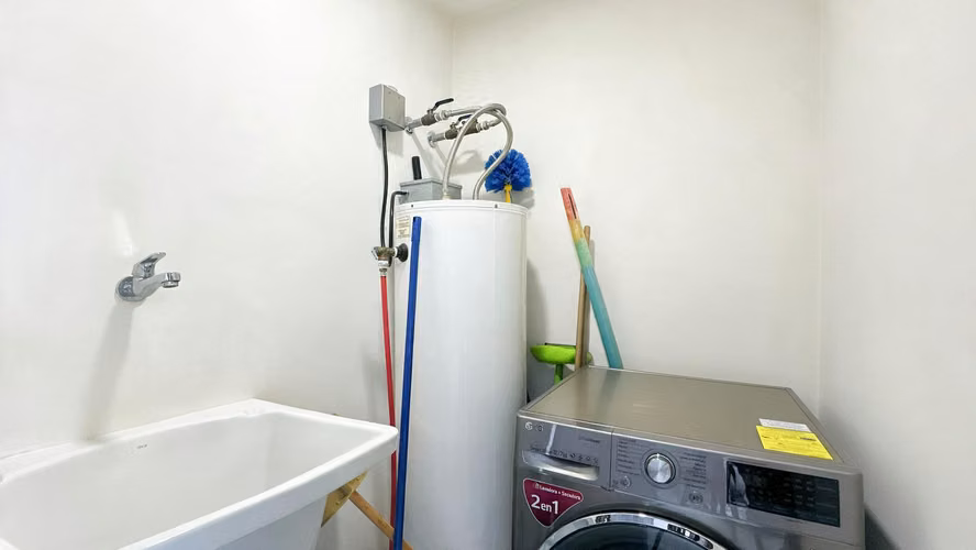 Apartamento en Yoses, Barrio Escalante I Amueblado | AC | Vista Panoramica - Imagen 12