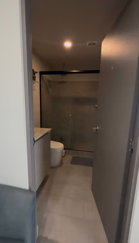 Cosmopolitan T, full amueblado, hermoso-lujo, 1 hab, 1 baño, vista atardecer, amenidades. - Imagen 8