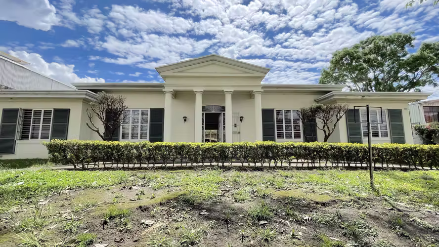 Casa Venta Barrio Escalante con uso mixto y lote de 958 m²
