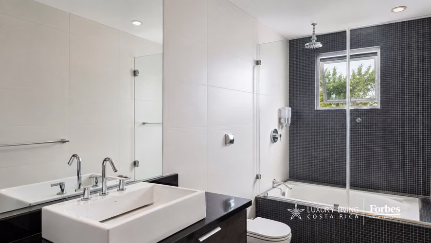 21538 - Casa Trío | Townhouse de 3 Niveles en Santa Ana - Imagen 8