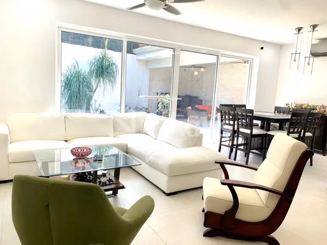 Alquiler de casa de una planta en Pozos - Imagen 4