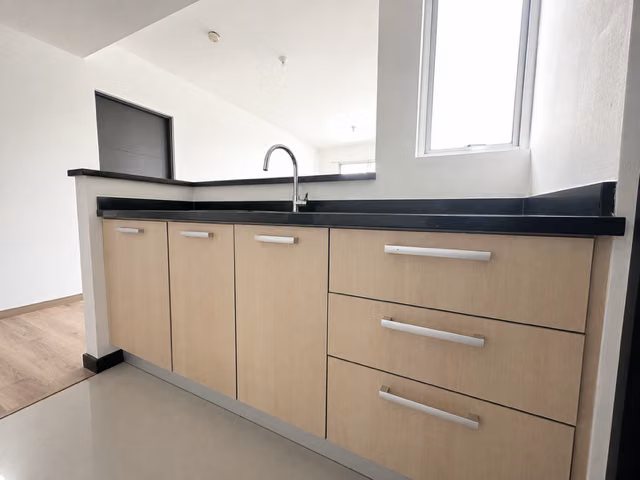Bello Apartamento en la Sabana en Alquiler - Imagen 11