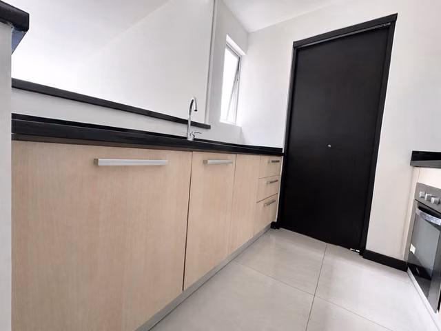 Bello Apartamento en la Sabana en Alquiler - Imagen 10