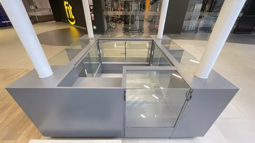 Kiosco en alquiler en C3 Cariari frente a Smart Fit