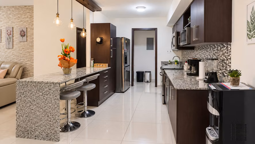 Se Alquila Apartamento con jardín privado en Río Oro, Santa Ana - Imagen 6