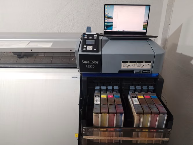 Plotter de sublimacion epson F9370