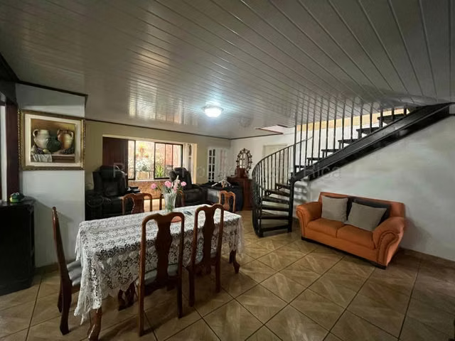 Venta de Casa + 4 Aptos Independientes en Barva-San Pedro. - Imagen 5