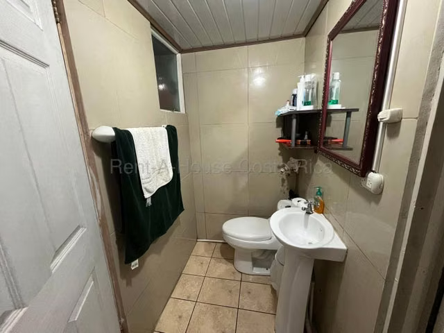 Venta de Casa + 4 Aptos Independientes en Barva-San Pedro. - Imagen 10