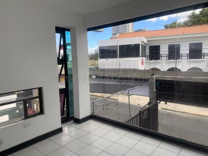 Alquiler de Local Comercial en Barrio Escalante. 27-51 - Imagen 11