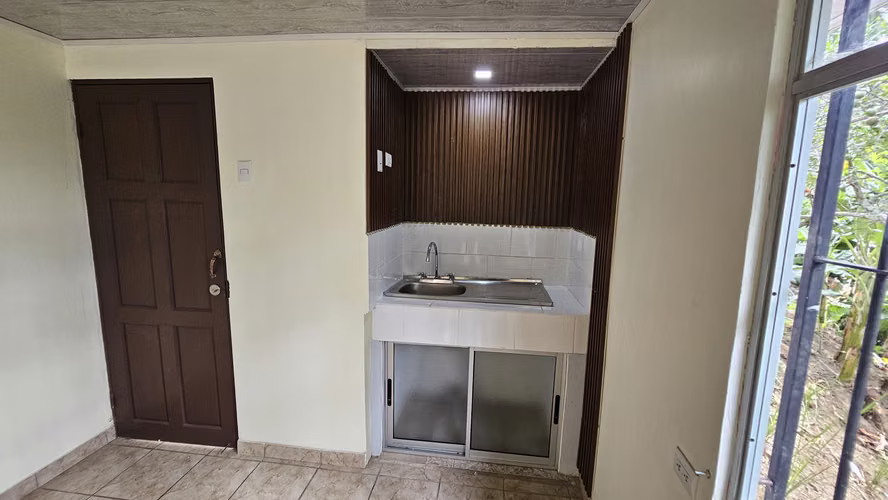 2-Se Vende Casa en San Gabriel de Aserrí, Prima de tan solo ¢500.000
