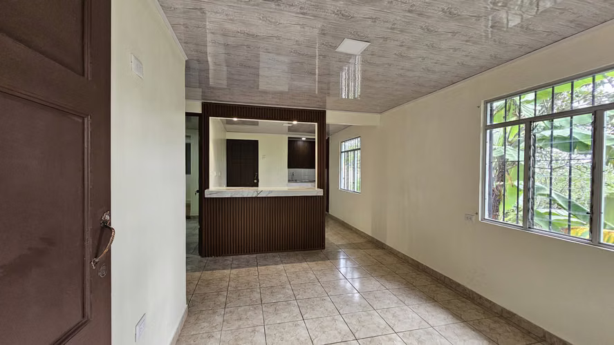 2-Se Vende Casa en San Gabriel de Aserrí, Prima de tan solo ¢500.000