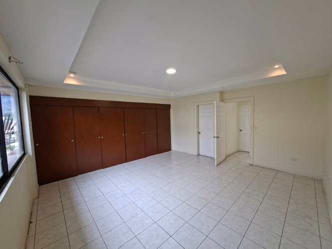 Venta de Casa en San Rafael de Escazú - Imagen 6