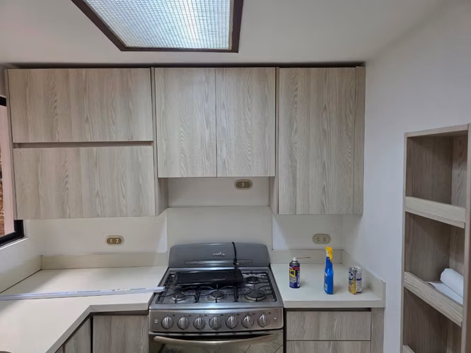 Alquiler de Casa en Condominio cerca del CRCC en Escazú - Imagen 12