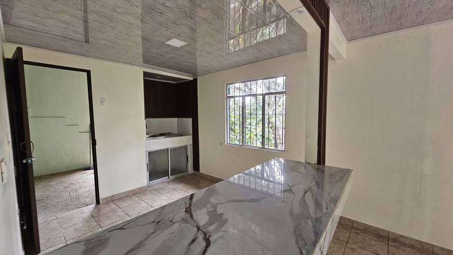 Casa en San Gabriel: ¡99% de Financiamiento y Prima Baja! 12