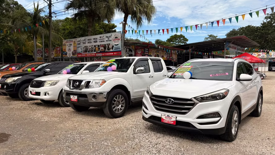 HYUNDAI TUCSON-2016-AUTO-SHIFT TRONIC-4X2-9.375.000 - Imagen 10