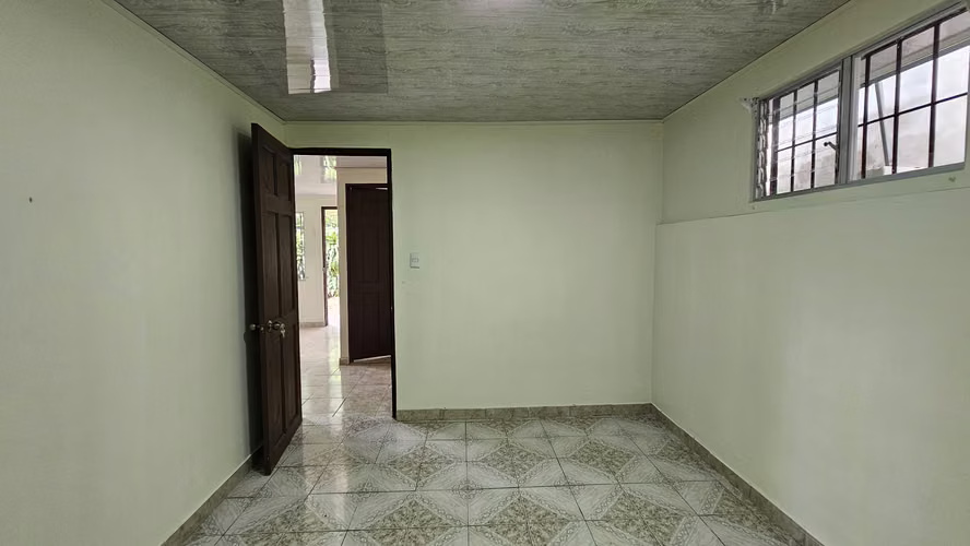Venta de casa en San Gabriel de Aserrí, Prima 500,000 -15 - Imagen 6