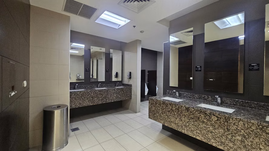 Oficinas en Alquiler – Piso Completo en Plaza TEMPO, Escazú-8 - Imagen 16