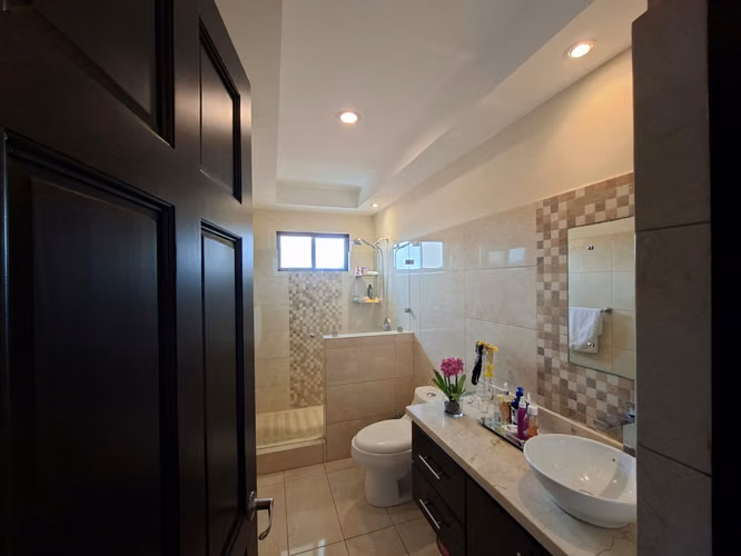 Alquiler de casa en Santa Centro, con línea blanca y muebles - Imagen 13