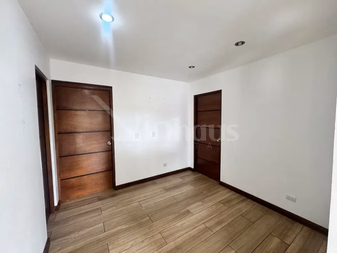 id 43524 Apartamento en venta - Palo Verde