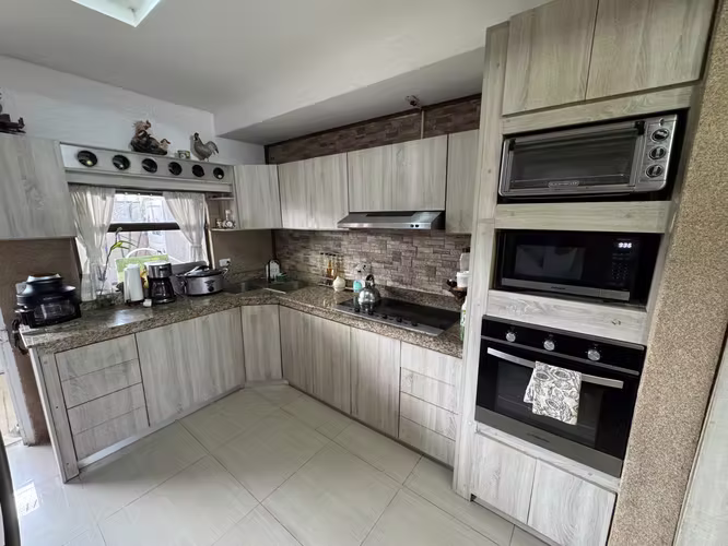 Venta de casa de dos plantas en San Rafael Arriba, Desamparados -EU - Imagen 7