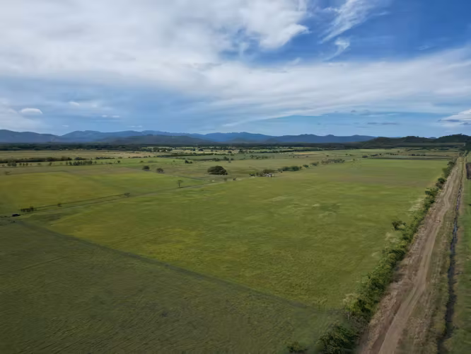 Se vende parcela de 7.5 hectareas - Imagen 2