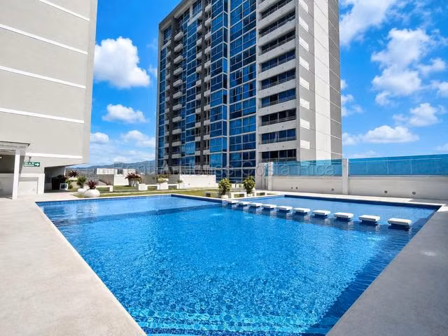 Venta de Aparta Estudio AMUEBLADO  en Montes de Oca-San Pedro. 27-598