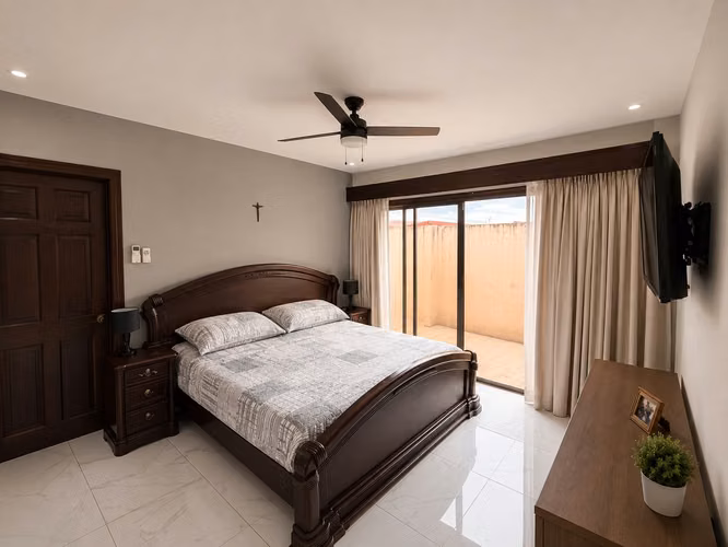 Casa de una planta + lote amplio Condominio Hacienda San Agustín - Imagen 6