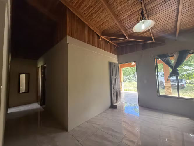 Casa en Alquiler La Cruz Guanacaste